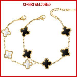 Stainless Steel Four Leaf Clover Link Bracelet with Lobster Clasp 6.3in
